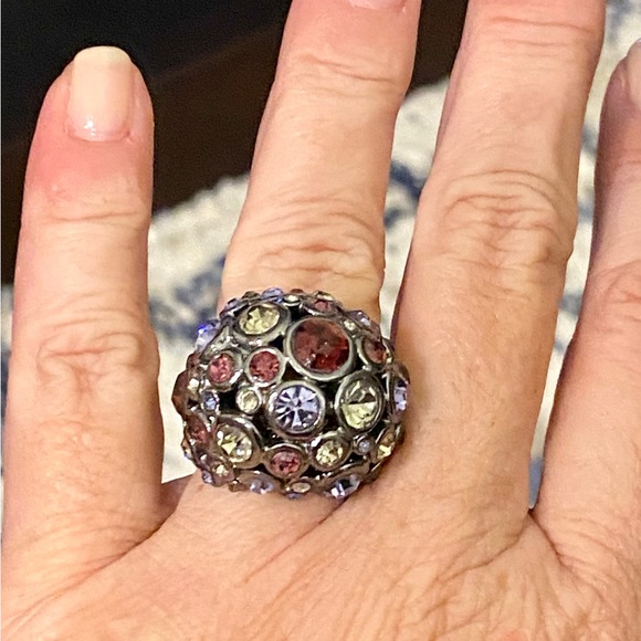 Party ring! - Picture 6 of 9